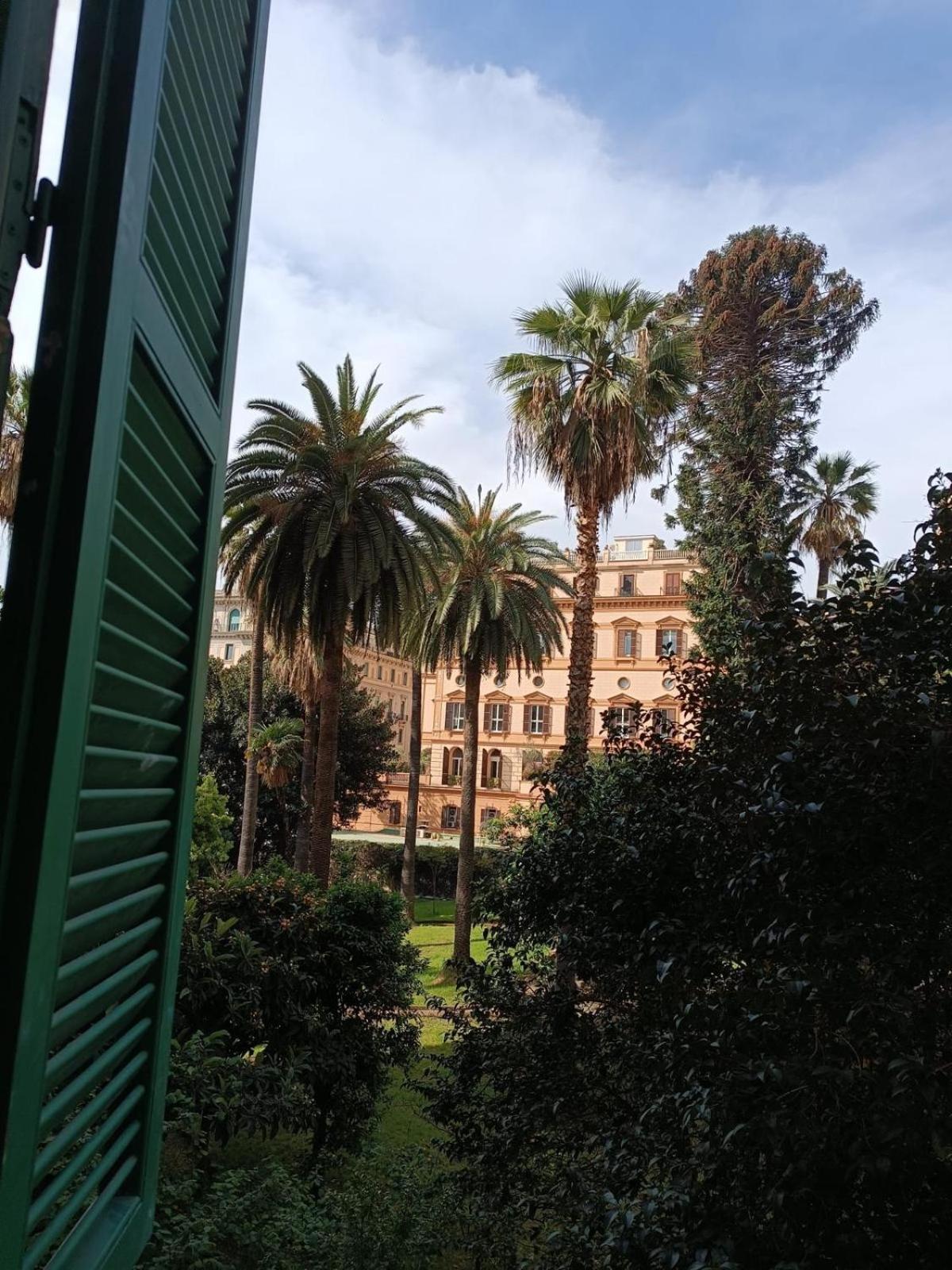 Parco Margherita 3 Napoli Esterno foto